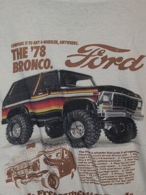 Retro Style 78 Ford White Bronco Graphic Short Sleeve Tee